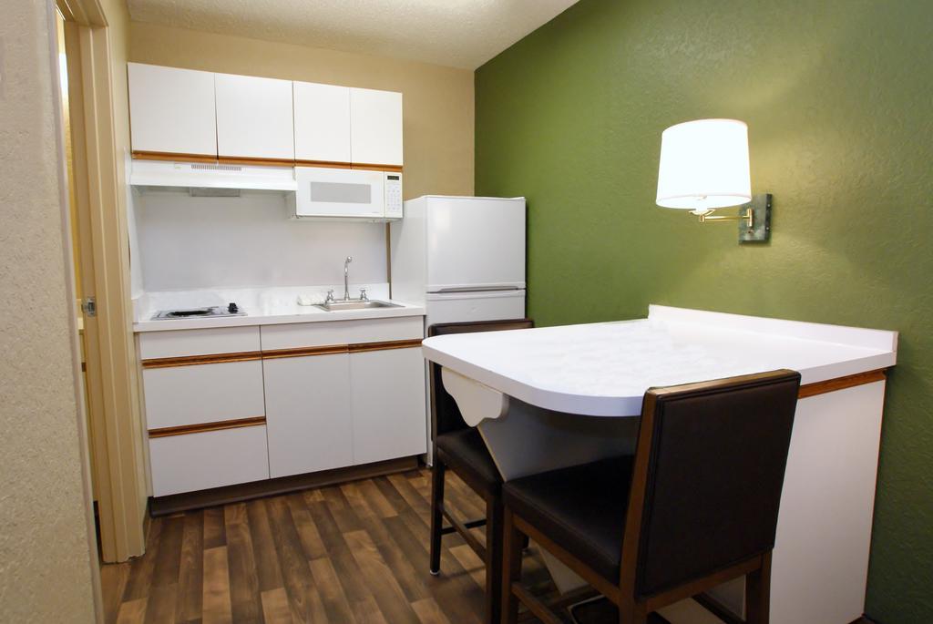 Extended Stay America Suites - Raleigh - North Raleigh - Wake Forest Road Exterior photo